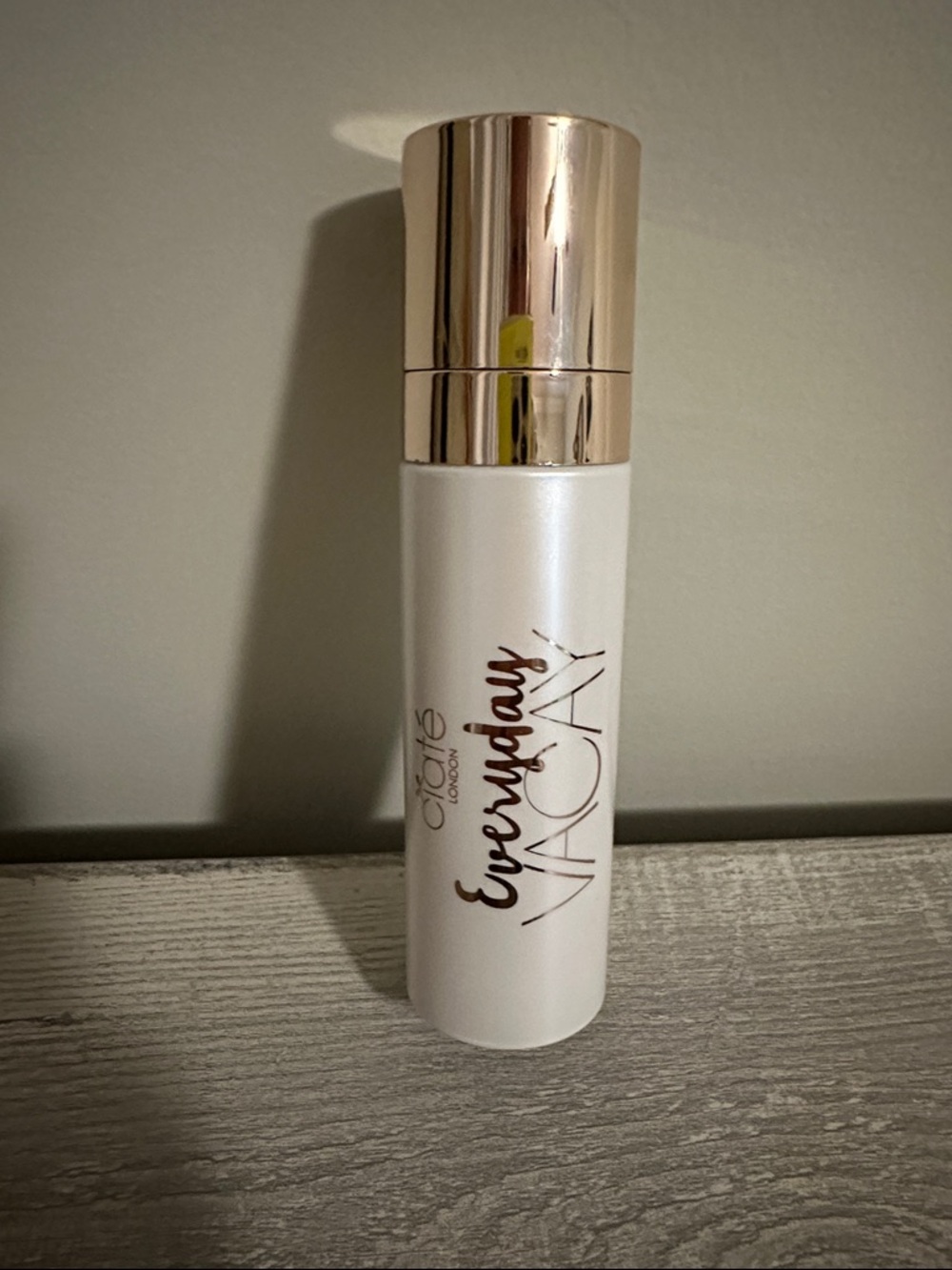 NWOT Ciaté Everyday Vacay Setting Spray - White Bottle with Rose Gold Cap